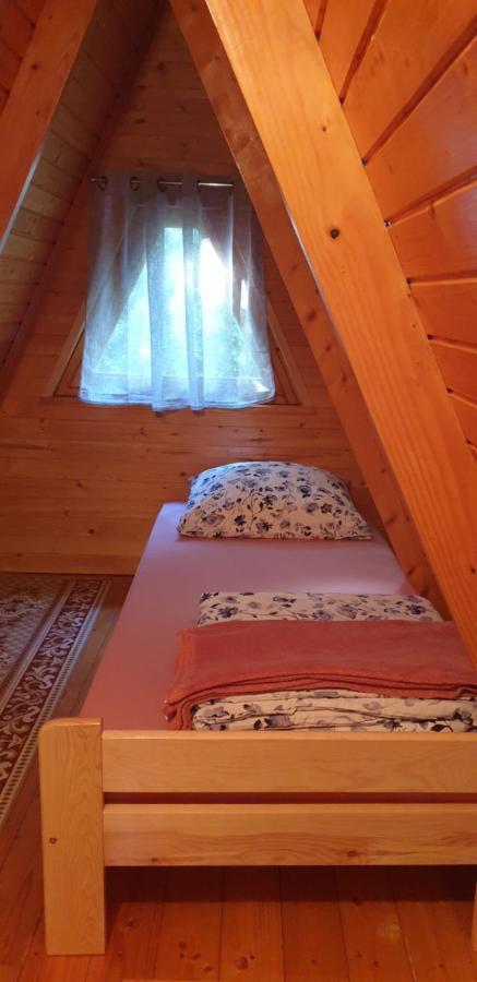 Domki Letniskowe Pod Lasem Koziniec Exteriér fotografie