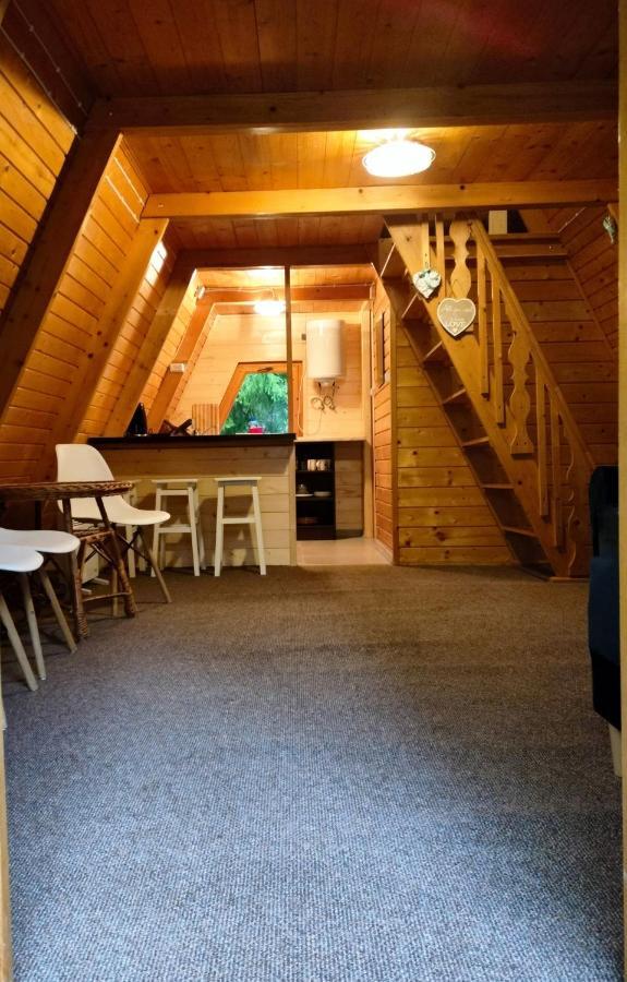 Domki Letniskowe Pod Lasem Koziniec Exteriér fotografie